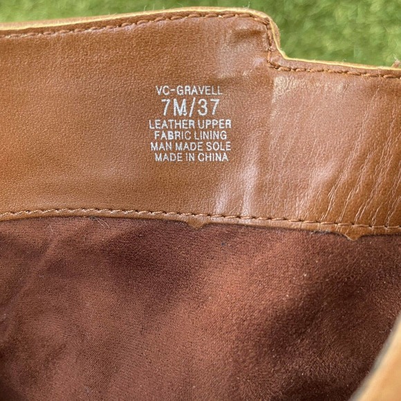 Vince Camuto Gravel Women’s Brown Leather Side Zip Heeled Ankle Boot Size 7 - Picture 7 of 16